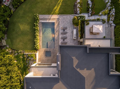 450 Macbeth Crescent, West Vancouver, BC 