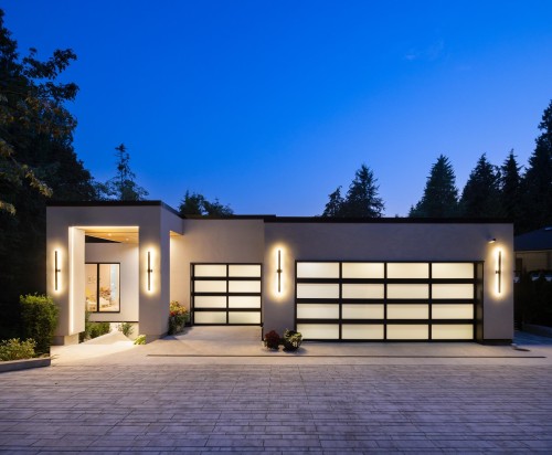450 Macbeth Crescent, West Vancouver, BC 
