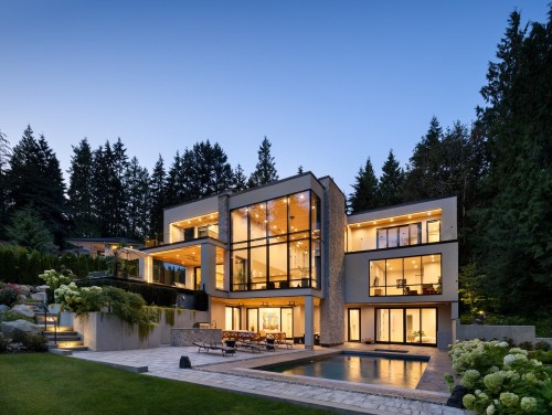 450 Macbeth Crescent, West Vancouver, BC 