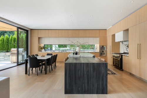 450 Macbeth Crescent, West Vancouver, BC 