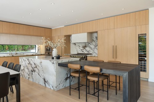 450 Macbeth Crescent, West Vancouver, BC 