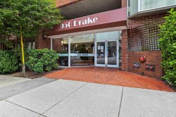 206-950 Drake Street  Vancouver, BC V6Z 2B9