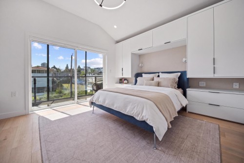 1438 17Th Avenue E, Vancouver, BC 