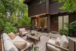 1828 Purcell Way  North Vancouver, BC V7J 3K3