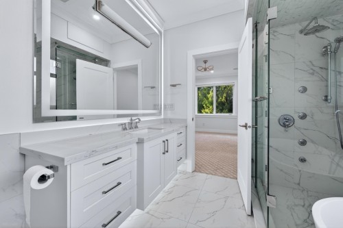 4471 Windjammer Drive, Richmond, BC 