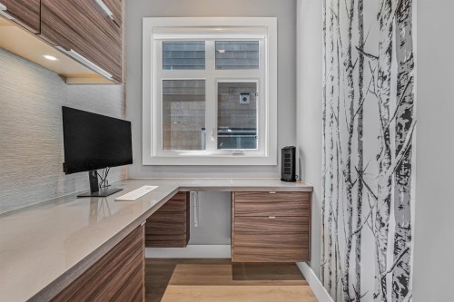 730 11Th Avenue E, Vancouver, BC 