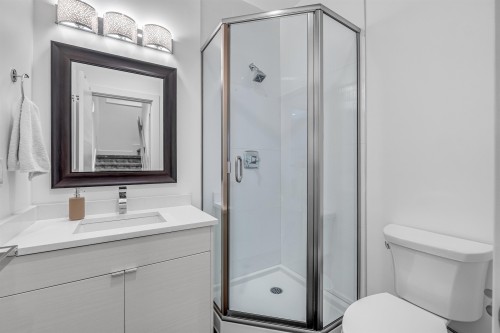 730 11Th Avenue E, Vancouver, BC 