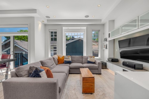 730 11Th Avenue E, Vancouver, BC 