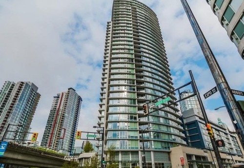 301-689 Abbott Street  Vancouver, BC V6B 0J2