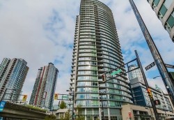 301-689 Abbott Street  Vancouver, BC V6B 0J2