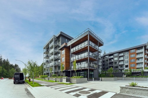 209-3594 Malsum Drive  North Vancouver, BC V7G 0B4