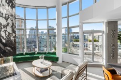 PH 1701-189 Davie Street  Vancouver, BC V6Z 2X9