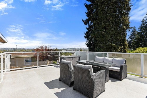 2190 Hillside Avenue, Coquitlam, BC 