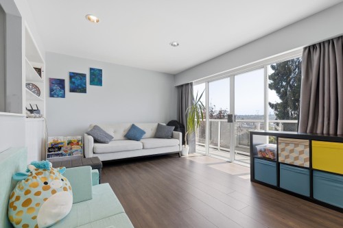 2190 Hillside Avenue, Coquitlam, BC 