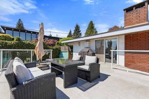 2190 Hillside Avenue, Coquitlam, BC 