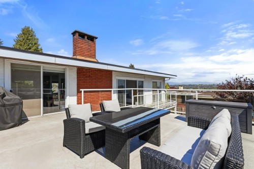 2190 Hillside Avenue, Coquitlam, BC 