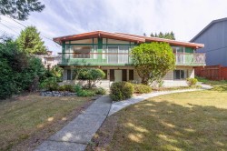 7107 Broadway Burnaby, BC V5A 1R7