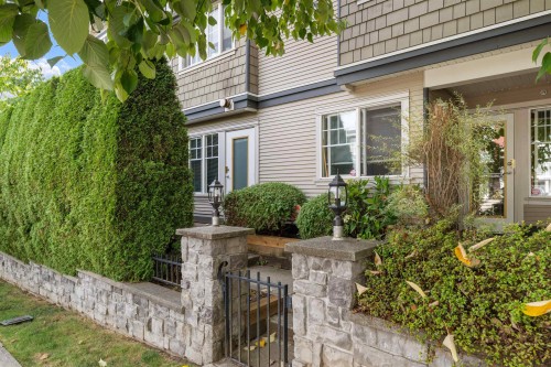 12-230 Tenth Street  New Westminster, BC V3M 3X9