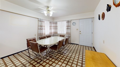 2540 25Th Avenue E, Vancouver, BC 