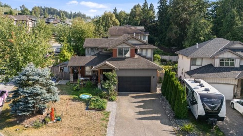 24760 Kimola Drive, Maple Ridge, BC 