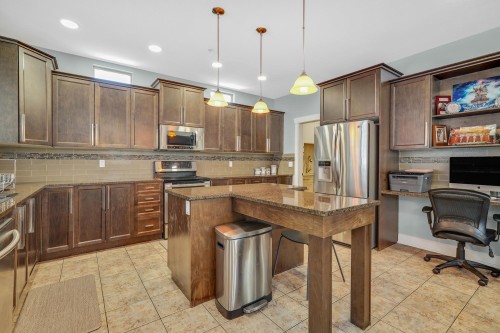 24760 Kimola Drive, Maple Ridge, BC 