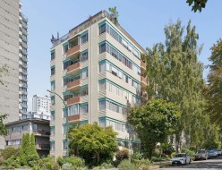 401-1315 Cardero Street  Vancouver, BC V6G 2J2