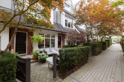 3882 Welwyn Street  Vancouver, BC V5N 3Y9
