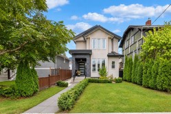 344 21 Street E North Vancouver, BC V7L 3B8