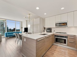 3405-2008 Rosser Avenue Burnaby, BC V5C 0H8