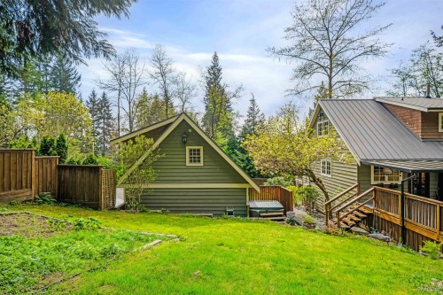 1570 East Road, Anmore, BC 