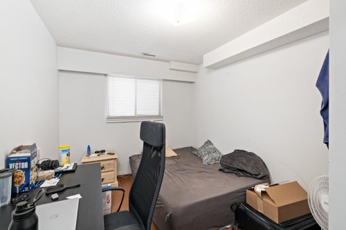 328 49Th Avenue E, Vancouver, BC 