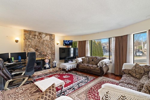 328 49Th Avenue E, Vancouver, BC 