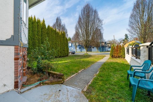 328 49Th Avenue E, Vancouver, BC 