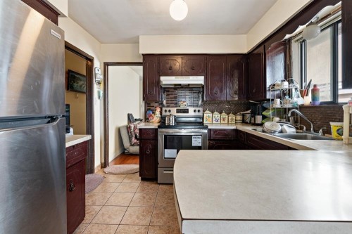 328 49Th Avenue E, Vancouver, BC 