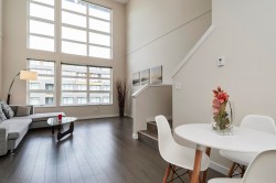 516-9168 Slopes Mews Burnaby, BC V5A 0E4