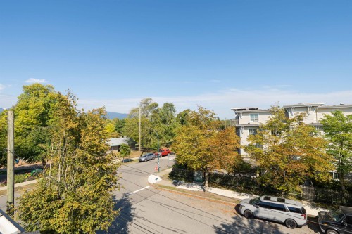 329 Garden Drive, Vancouver, BC 
