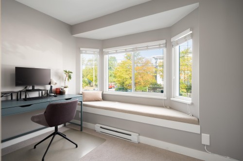 329 Garden Drive, Vancouver, BC 
