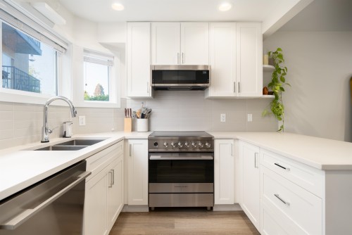 329 Garden Drive, Vancouver, BC 