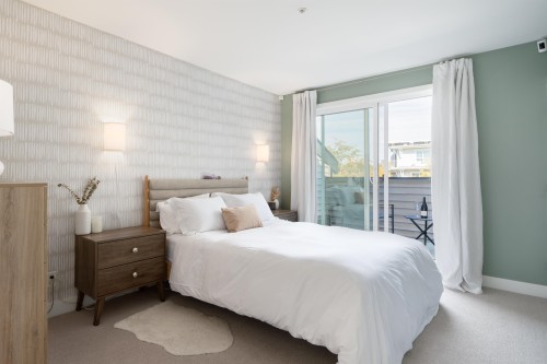 329 Garden Drive, Vancouver, BC 