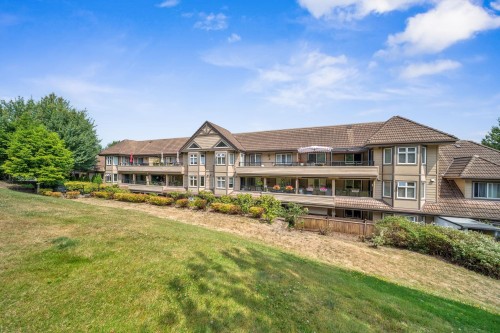 302-160 Shoreline Circle  Port Moody, BC V3H 0B2