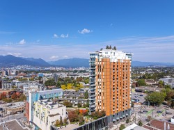 1911-285 10th Avenue E Vancouver, BC V5T 0H6