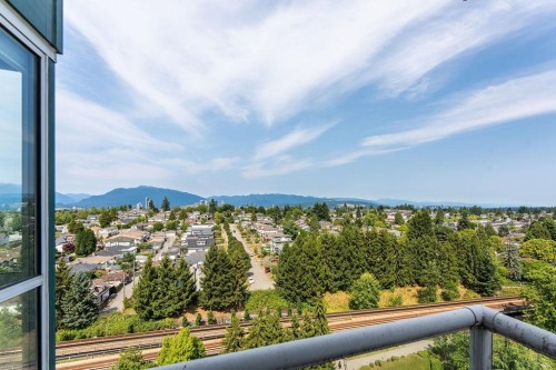 1408-5189 Gaston Street  Vancouver, BC V5R 6C7