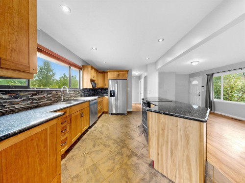 2155 Mohawk Avenue, Coquitlam, BC 