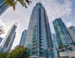 2206-1328 Pender Street W Vancouver, BC V6E 4T1