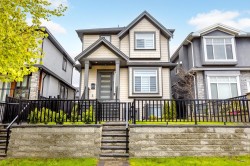 333 64th Avenue E Vancouver, BC V5X 2M8