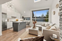 9-2110 Whistler Road Whistler, BC V8E 0A6