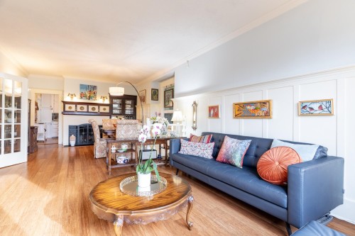 114 Kings Road W, North Vancouver, BC 
