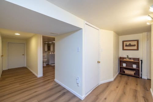 114 Kings Road W, North Vancouver, BC 