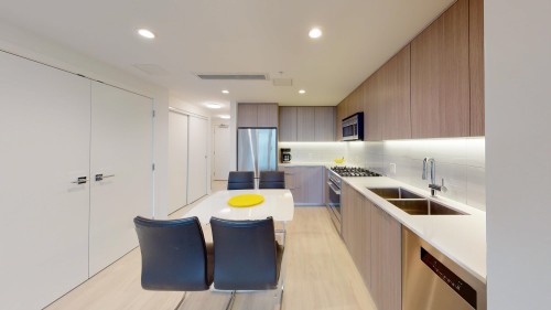 2202-1401 Hunter Street , North Vancouver, BC V7J 0E2 3
