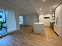 306-3131 Murray Street Port Moody, BC V3H 0L9